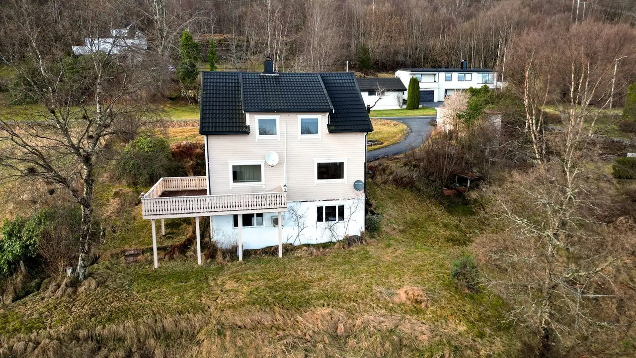 Grytastrandvegen 628, Vatne